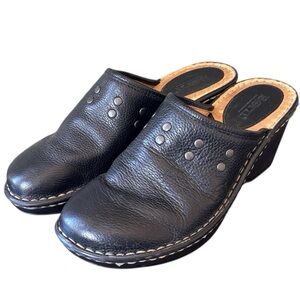 Born Brayden II Black Leather Studded Mule Clog‎ Size 7 EU 38